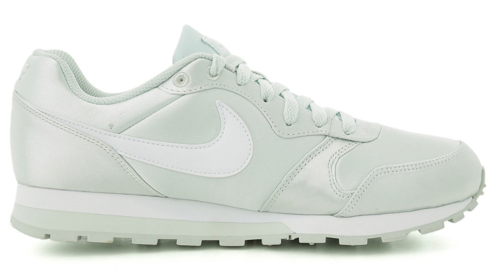 Nike md runner ladies discount